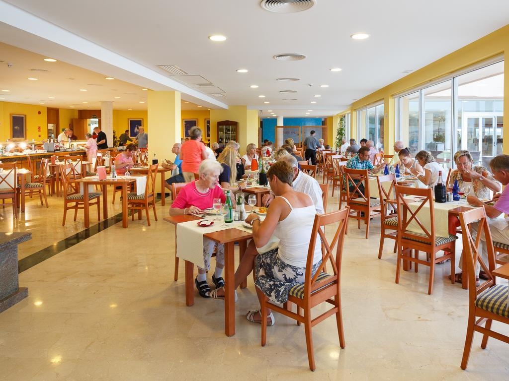 Aparthotel Dunes Platja Can Picafort  Ngoại thất bức ảnh